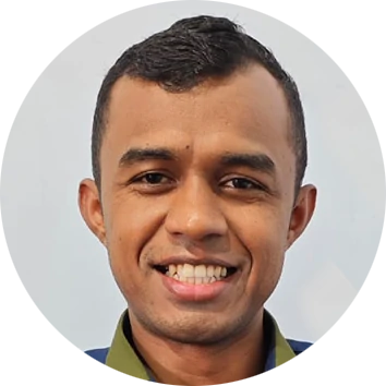 Deni Nofelsem Benu, S.Kep., Ns